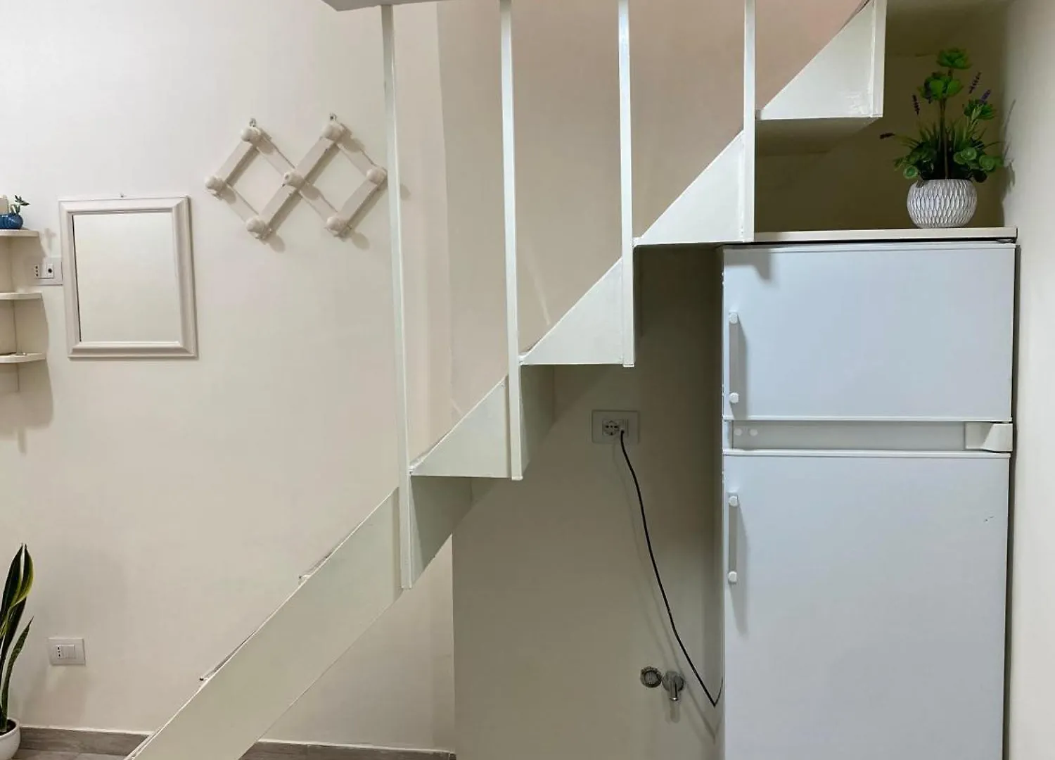 Deni Apartments Naples Italy