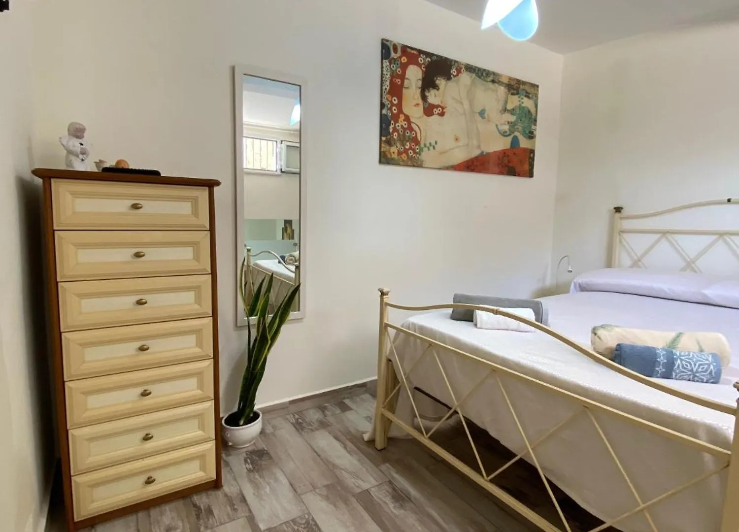 Deni Apartments Naples