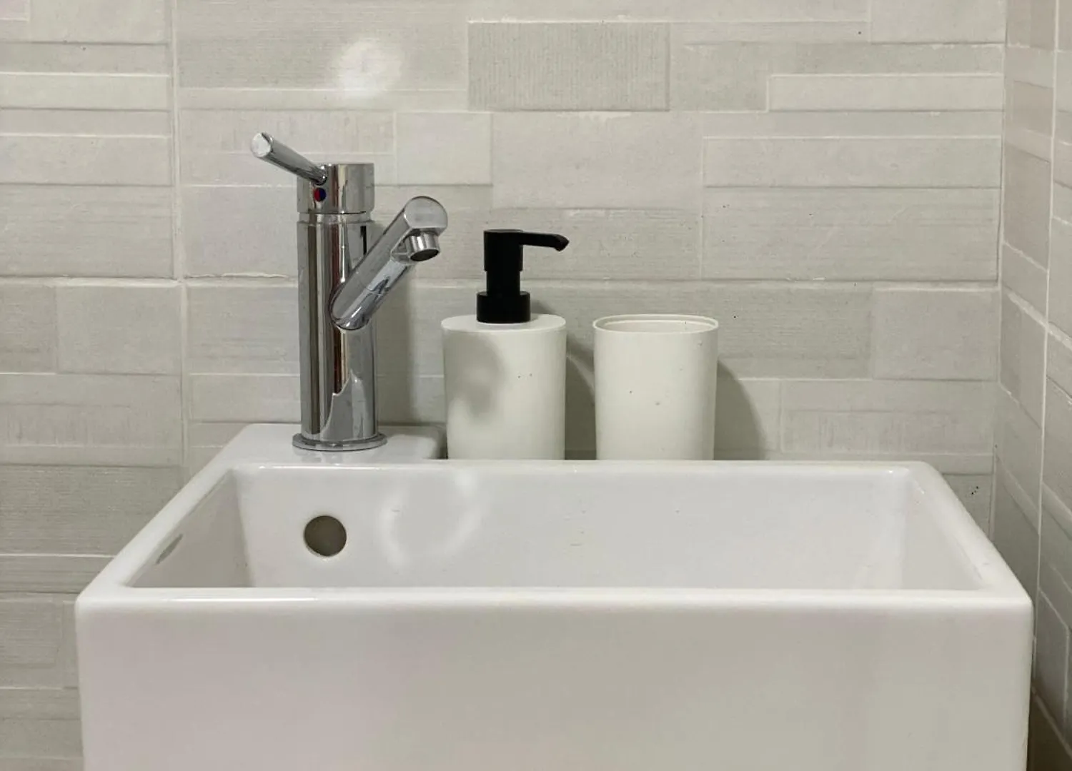 נאפולי Deni Apartments בית נופש
