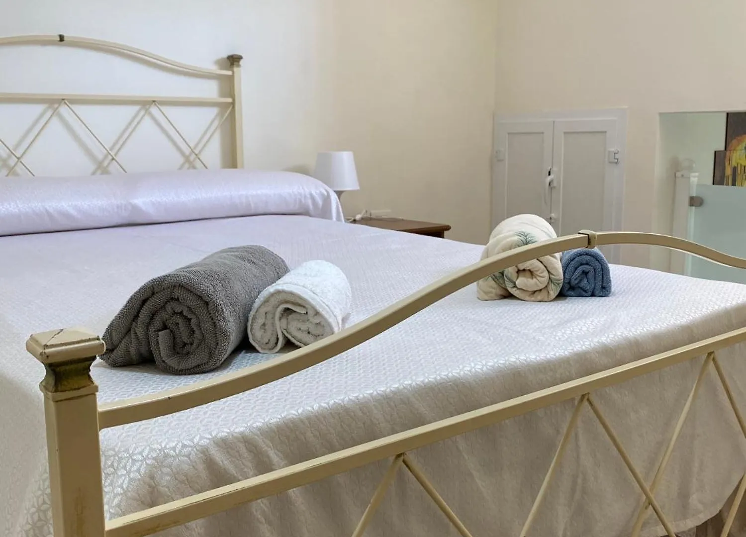 בית נופש נאפולי Deni Apartments